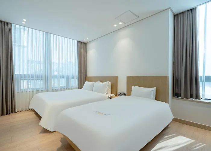 Hotel Airport 3*