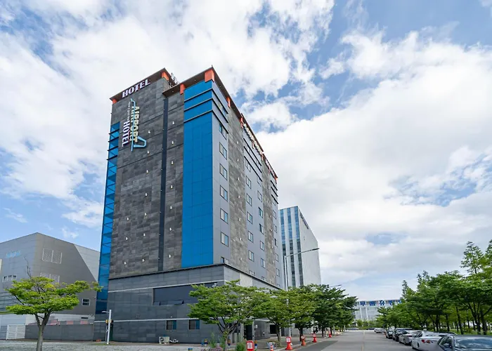 Hotel Airport 3*