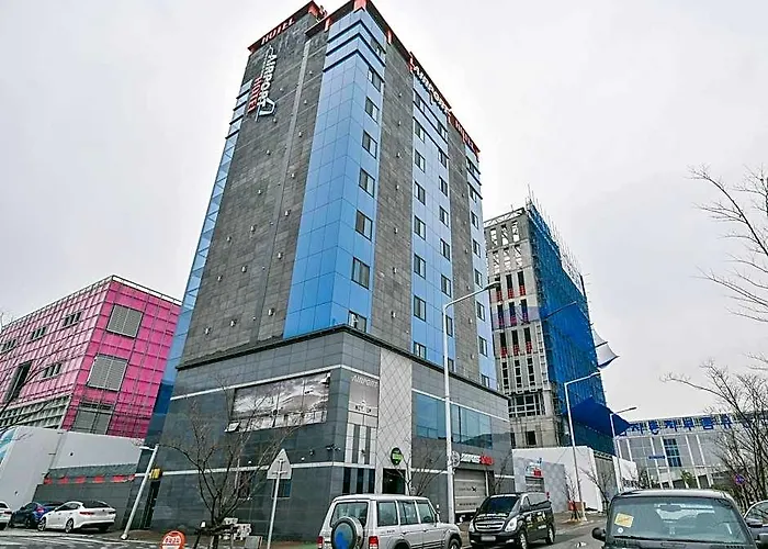 Hotel Airport 3*